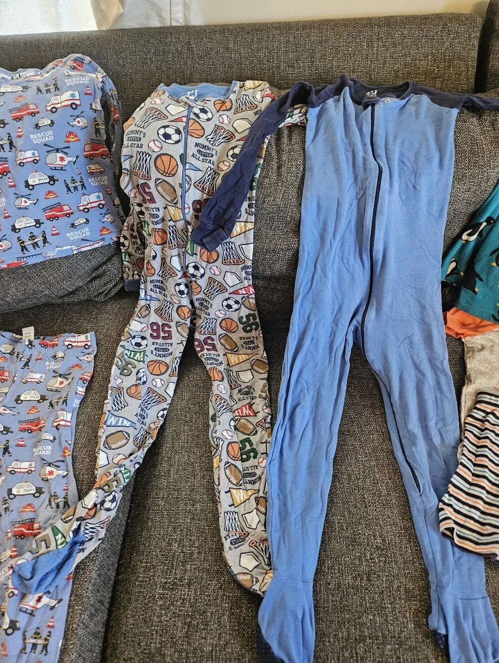 Assorted Kids Pajama Sets - Colorful Prints  By THE CHILDRENS PLACE SIZE 5T